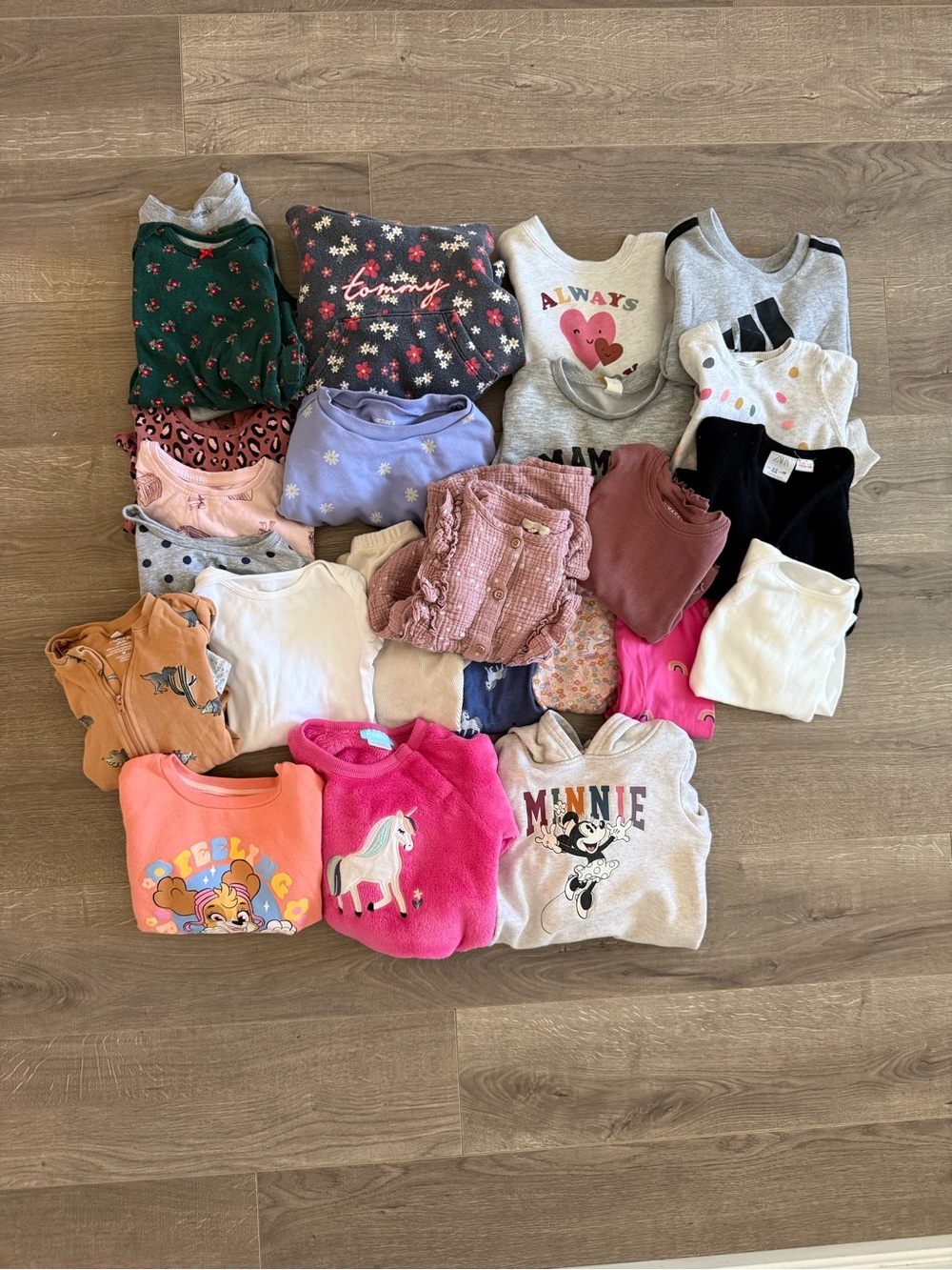 Girls 24-Piece Fall/Winter Clothing Bundle – Sizes 24M & 2T